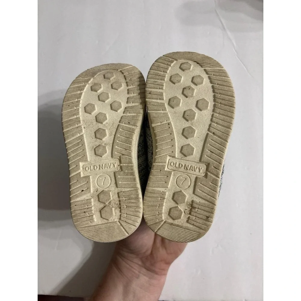 Old Navy Gray Slip-On Loafer Shoes (Sz. 7 toddler)